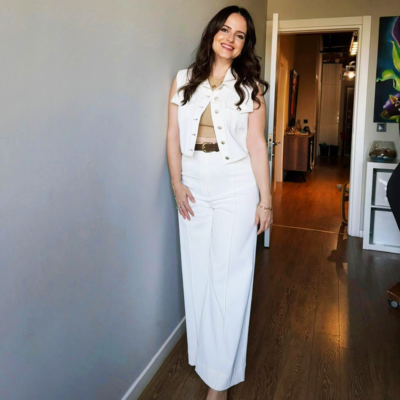 Elif Özdeniz Ayvaz Profil Görseli