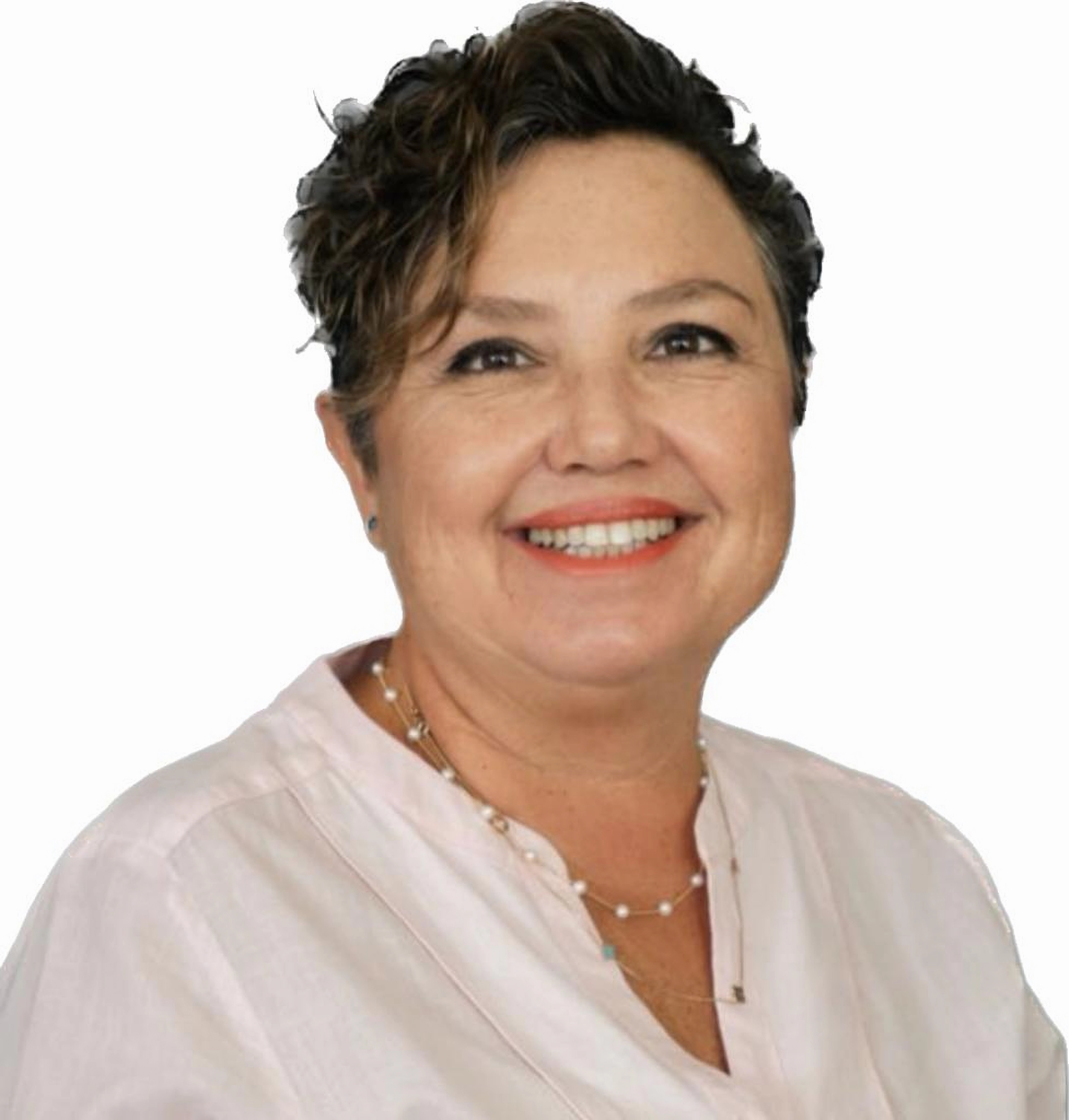 Özge AlKanat Hakkında Bilgi