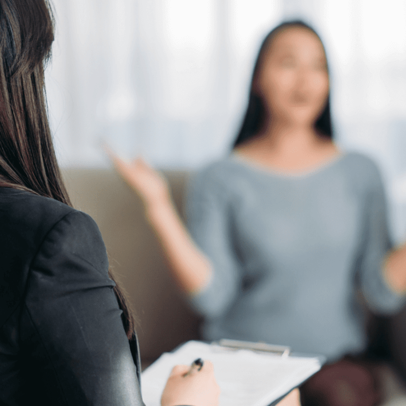 Ani korku ve çarpıntı ataklarını kontrol etmeyi öğretir.