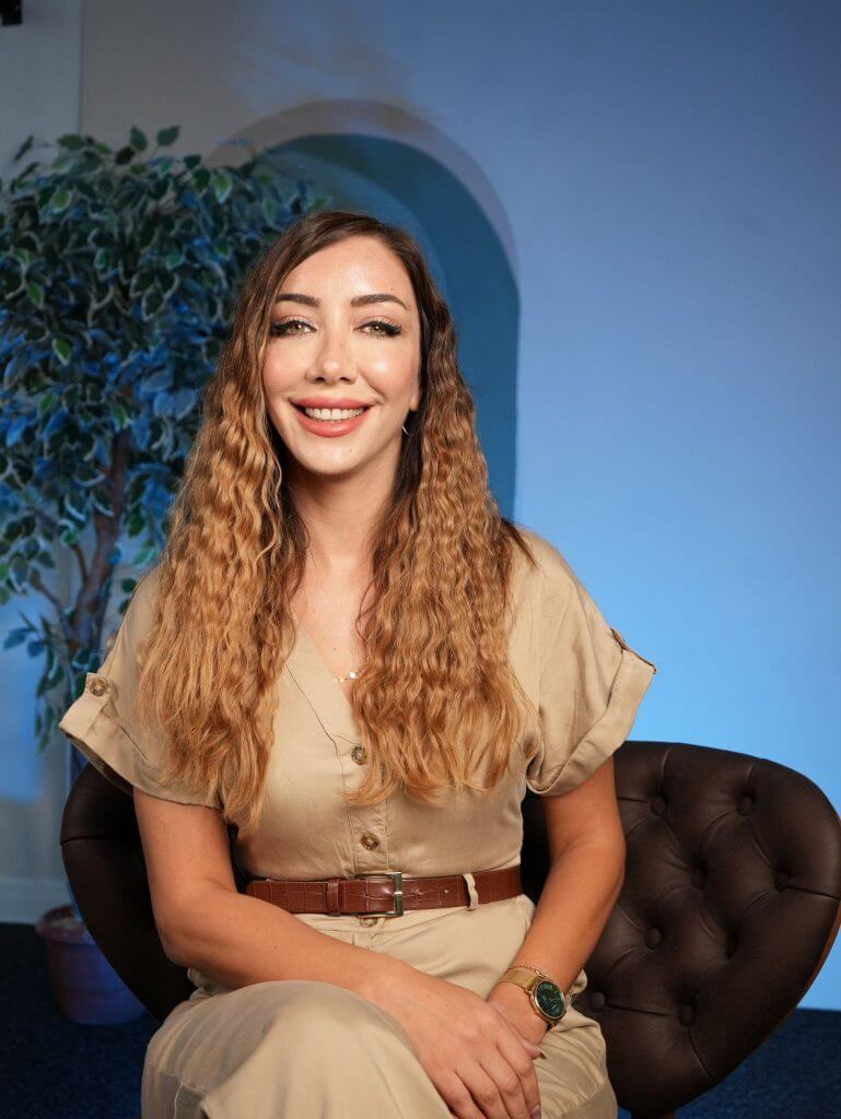 Sinem Demirel : Kapak Görseli
